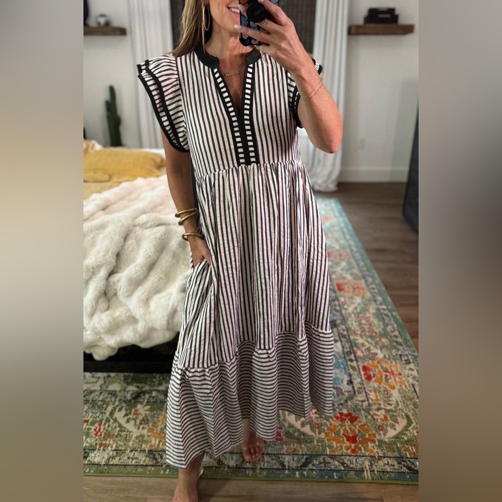 D0126: Double Ruffle Short Sleeve Midi Dress